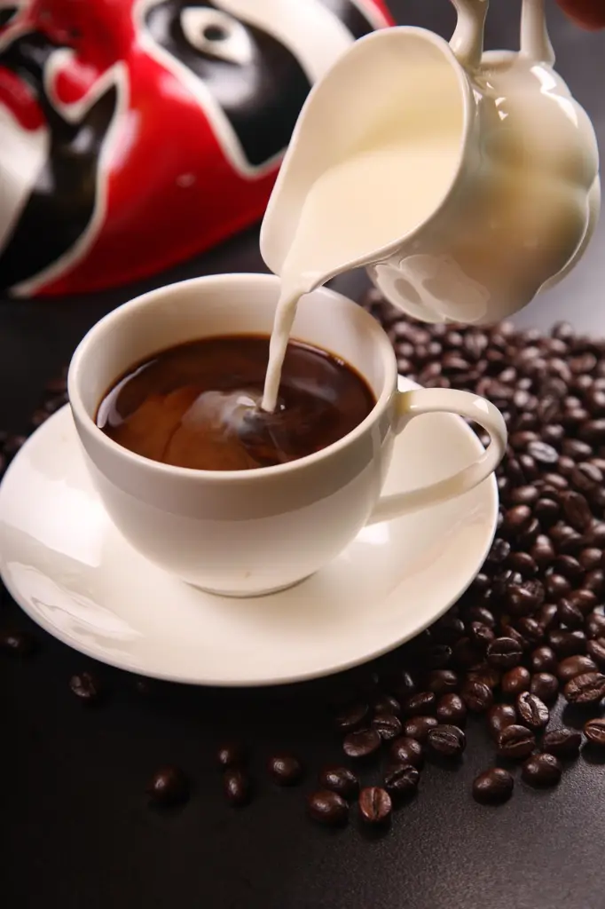 coffee-563800_1280.webp